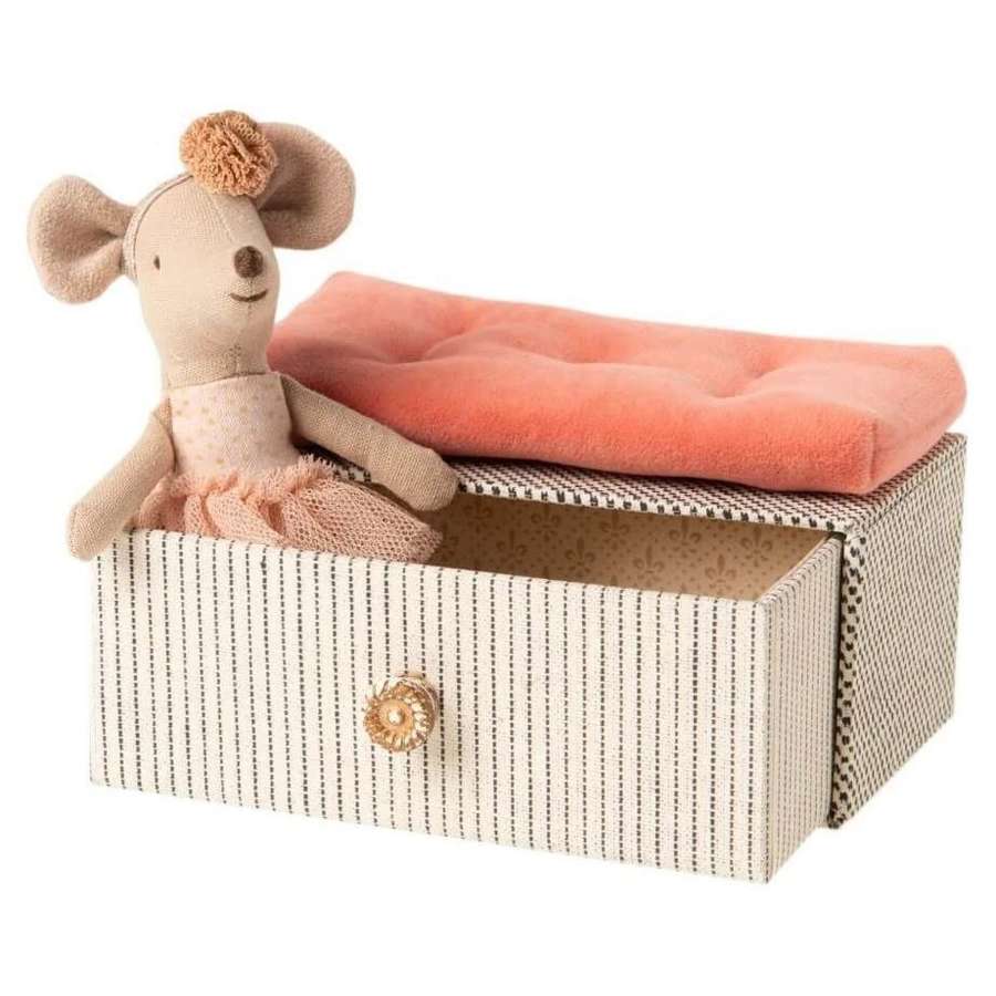 Maileg- dance mouse on day bed-consists of mouse in pink tutu in a box